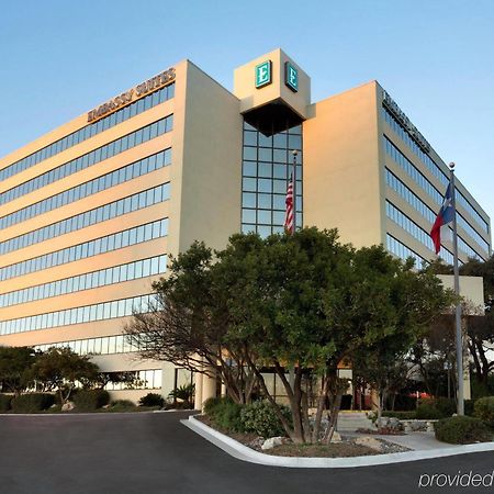 Embassy Suites San Antonio Airport מראה חיצוני תמונה