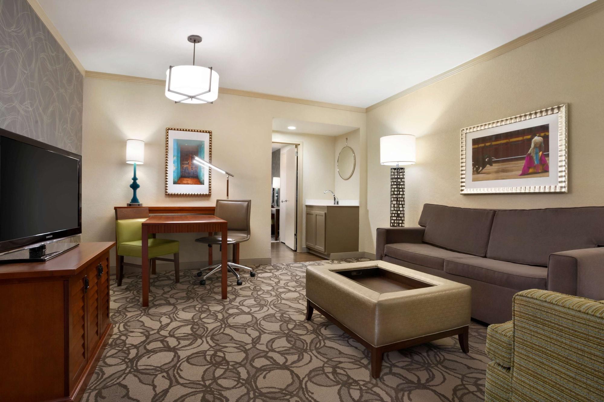 Embassy Suites San Antonio Airport מראה חיצוני תמונה