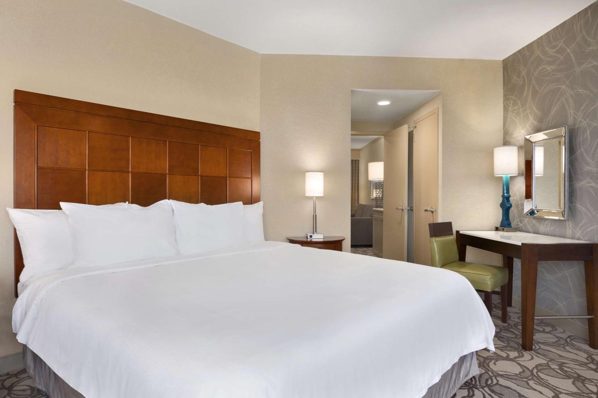 Embassy Suites San Antonio Airport מראה חיצוני תמונה