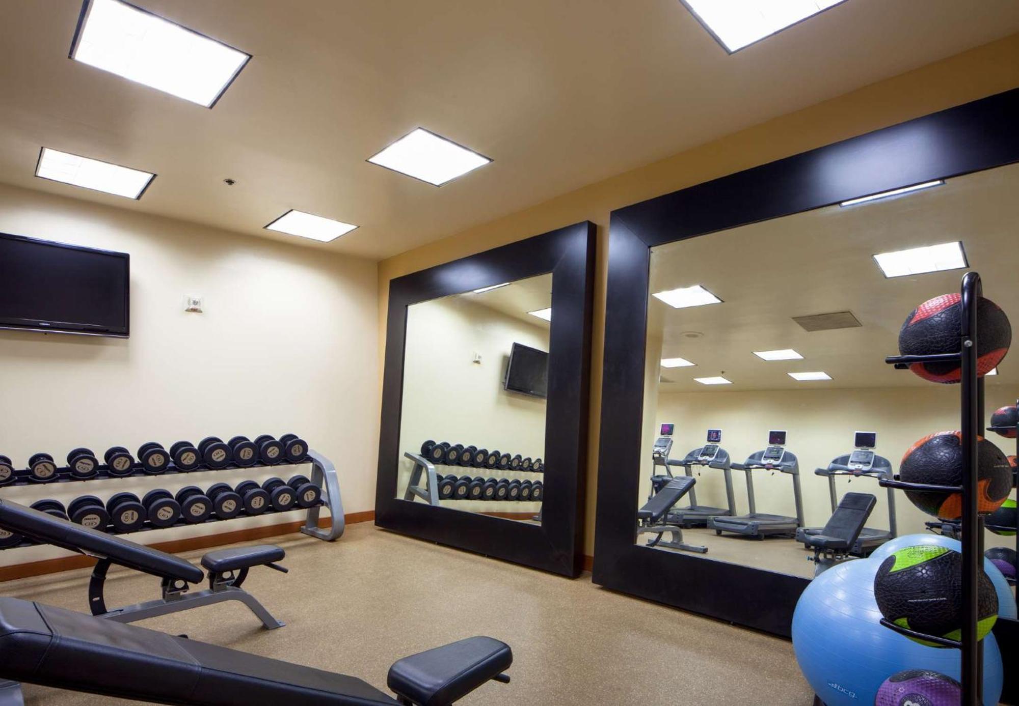 Embassy Suites San Antonio Airport מראה חיצוני תמונה