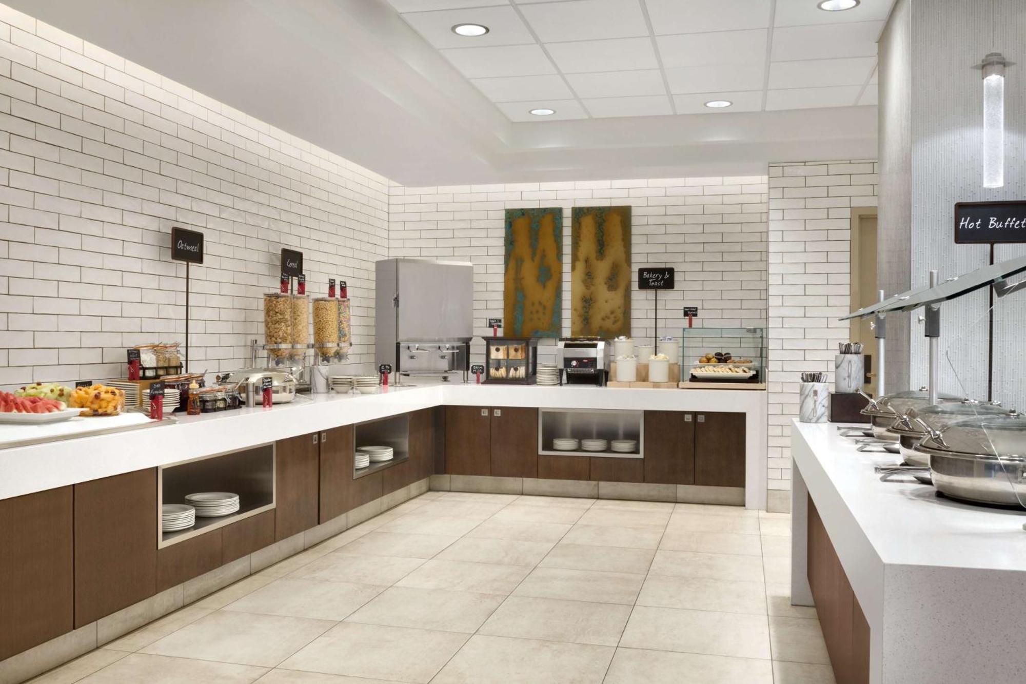 Embassy Suites San Antonio Airport מראה חיצוני תמונה