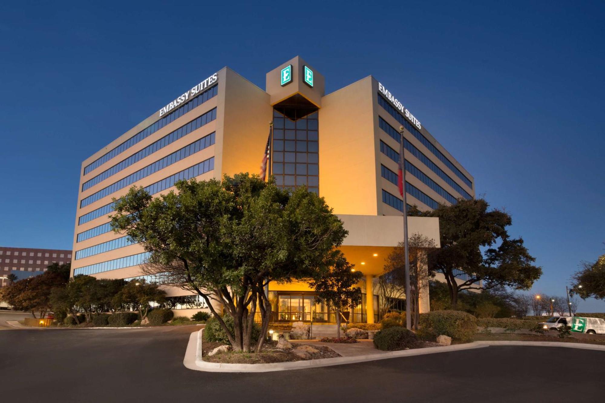 Embassy Suites San Antonio Airport מראה חיצוני תמונה